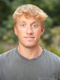Zachary Arnold
